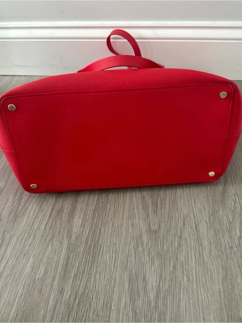 kate spade Red Scalloped Tote with Luggage Tag - Picture 4 of 4